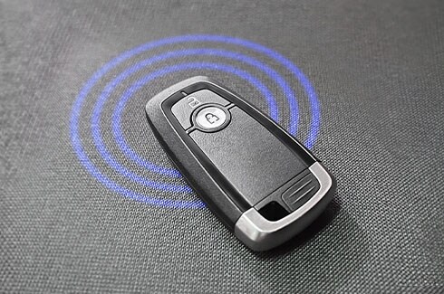 Ingresa a tu Vehículo Fácilmente con la Llave de Acceso Inteligente de Ford Transit Custom 2025